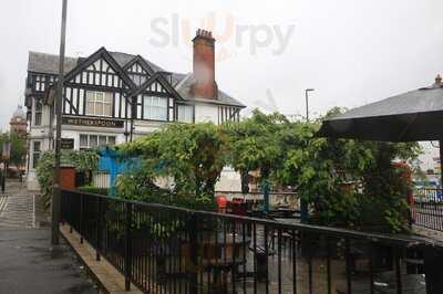 The Portland Hotel, Jd Wetherspoon.