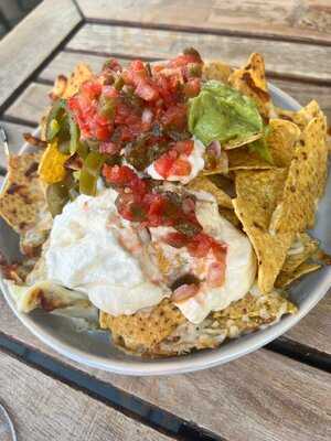 Vino Vino Wine & Cocktail Bar