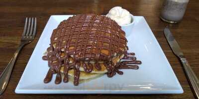 Yanto's Pancake House