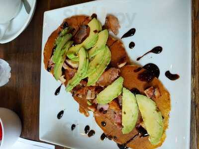 Yanto's Pancake House