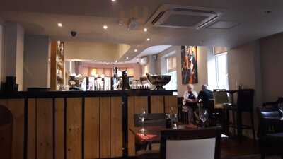 Queens Fish & Chips Restaurant