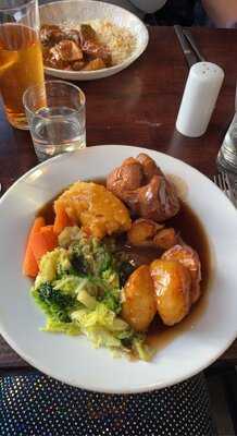 The New Lanterns Restaurant