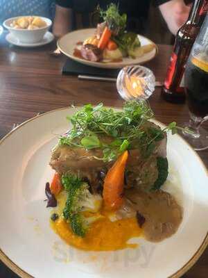 The New Lanterns Restaurant