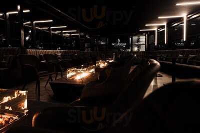 Sky Lounge
