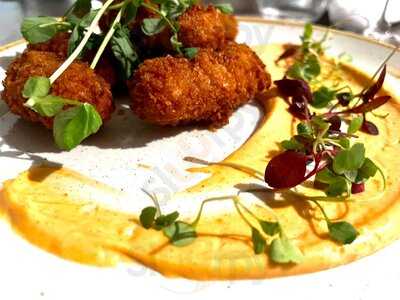 1935 Rooftop Restaurant & Bar