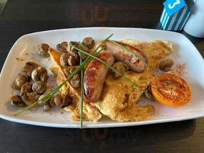 The Beach Hut Holyhead Cafe And Bistro