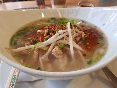 Lin's Thai Cafe