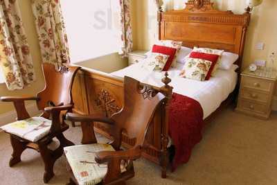 The Living Room Coffee Lounge