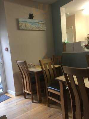 By The Park Cafe & Deli