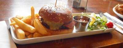 Dog & Partridge Hotel