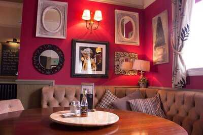 Dog & Partridge Hotel