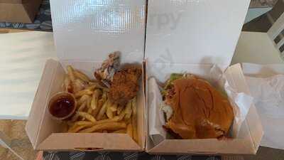 Riverside Sports Bar And Kitchen