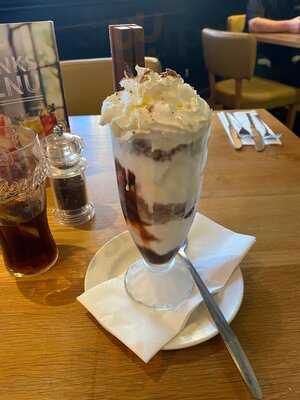 Harbour Lights Beefeater