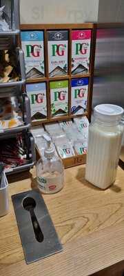 The Bluebrick Table Table