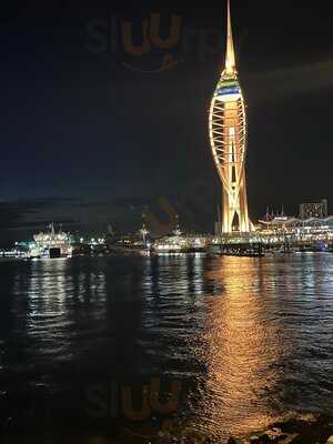 The Still & West, Old Portsmouth