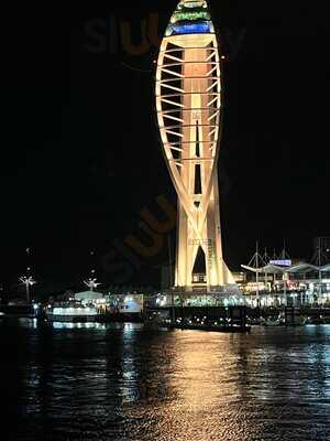 The Still & West, Old Portsmouth