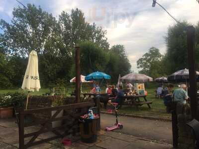 The Plough Pub & Restaurant