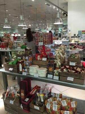 Carluccio's - Bentalls