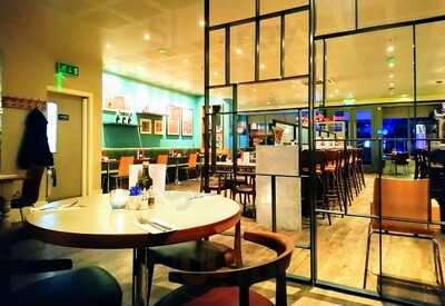 Carluccio's - Cheltenham