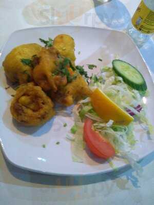 The Dhaka Dynasty Tandoori