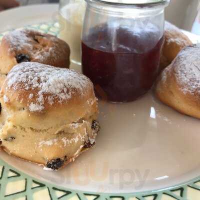 The Olive Tree & Garden Room