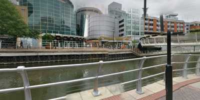 Handmade Burger Co Reading Oracle