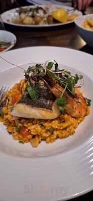 The Crab Restaurant And Bar