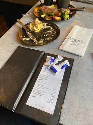 The Courthouse Restaurant & Bar