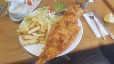 Papas Fish And Chips