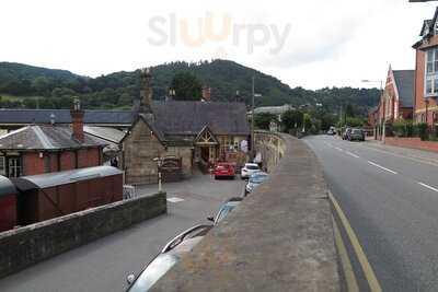 The Station Cafe & Bar