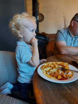 Waters Edge Restaurant