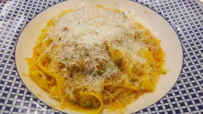 Carluccio's - Windsor