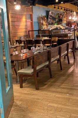 Las Iguanas Center Parc Woburn