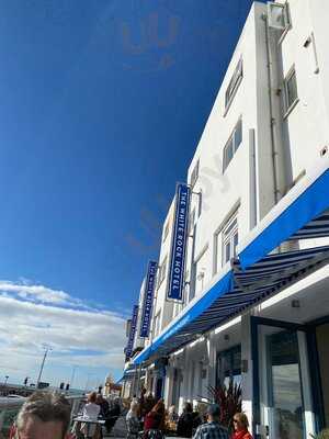 The White Rock Hotel & Terrace Cafe-bar