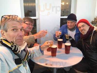 The White Rock Hotel & Terrace Cafe-bar