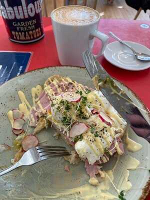 Boston Tea Party Bath Kingsmead Square