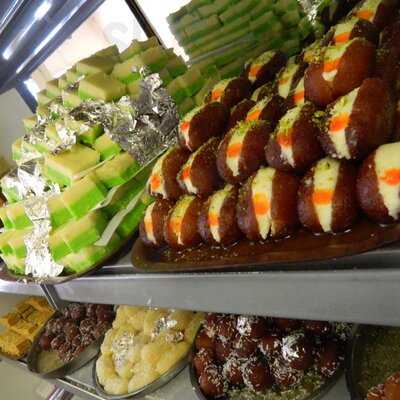 Bala Sweet And Tandoori Centre