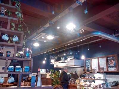 Loofer's Food & Coffee Place