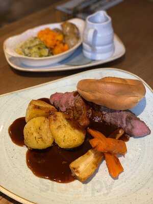 Juniper Bar & Kitchen