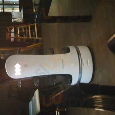 Moonsha Japanese Bar & Restaurant