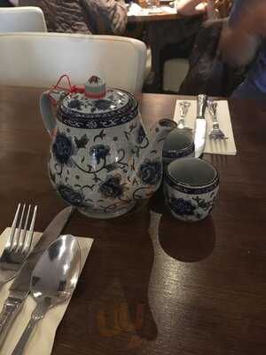 Ruby 7 Days Cuisine Cantonese Restaurant