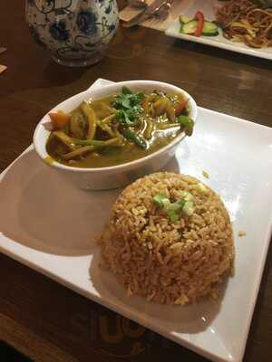 Ruby 7 Days Cuisine Cantonese Restaurant