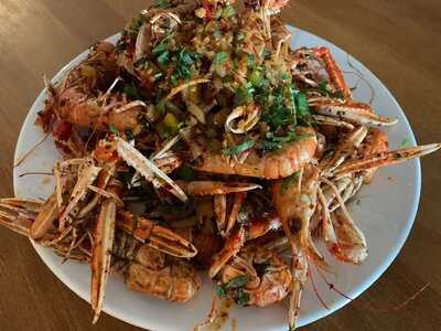 Ruby 7 Days Cuisine Cantonese Restaurant