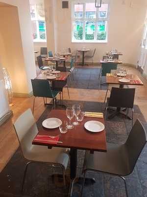 Cardamom Indian Bistro