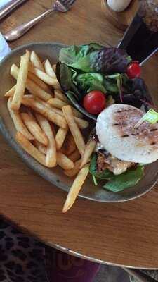 Nando's Newport - Retail Park