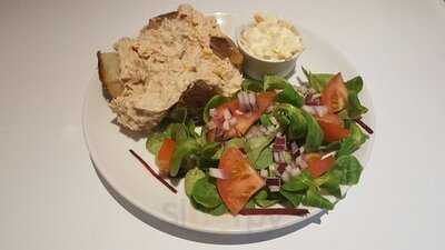 Aroma Coffee & Sandwich Shop