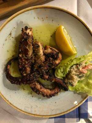 Acropolis Greek Taverna