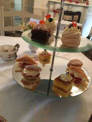 Bessiestown Vintage Tea
