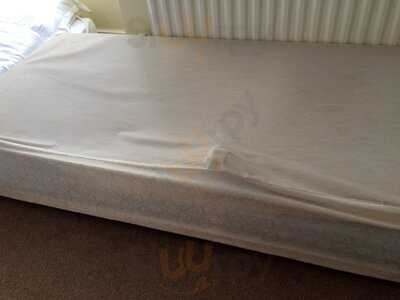 The Saracens Head Hotel