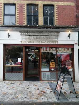 Caesars Coffee Lounge